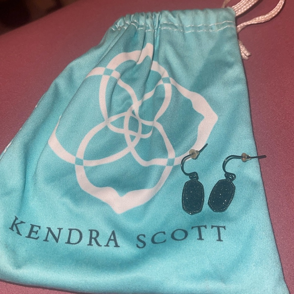 Kendra Scott black drusy Lee gunmetal dangle earrings